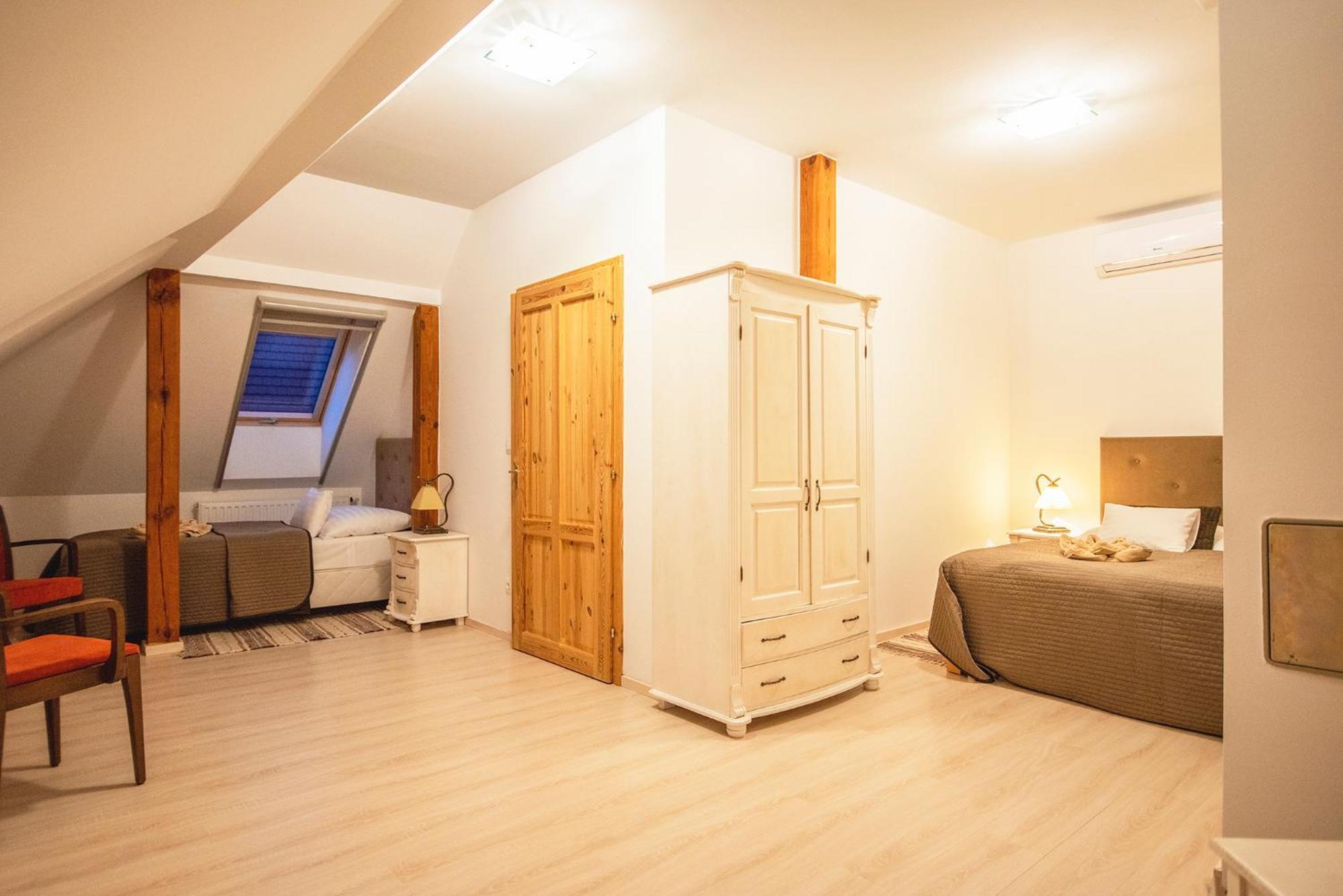 Naturpark Vendégház Alsoszolnok Zimmer foto